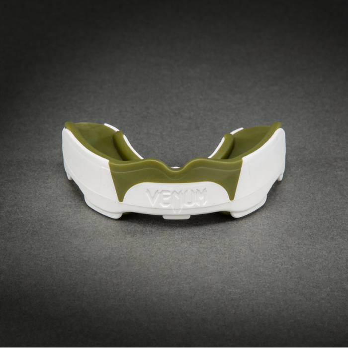 Протектор за уста - Venum Predator Mouthguard – White/Kaki​